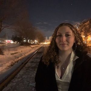 Meet your Posher, Anya